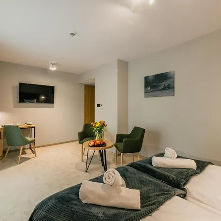 Hotel Country Club I Caloroczne 4*