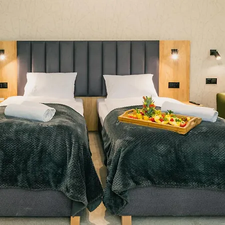 Country Club I Caloroczne Hotel Żywiec