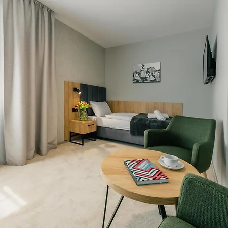 Country Club I Caloroczne 4*