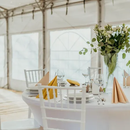 Country Club I Caloroczne Hotel Żywiec