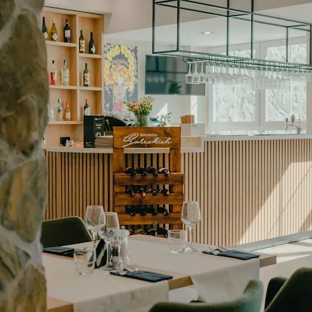 Country Club I Caloroczne Hotel 4*