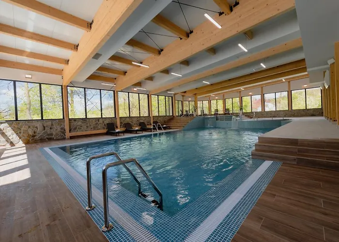 Szálloda Country Club I Caloroczne 4*