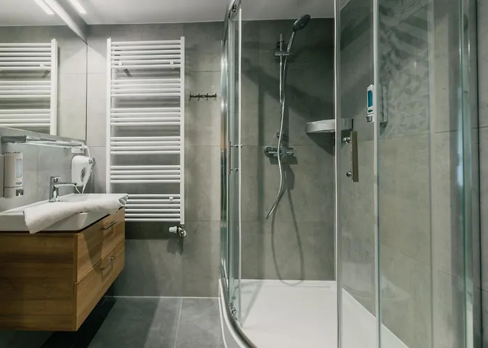 Country Club I Caloroczne 4*