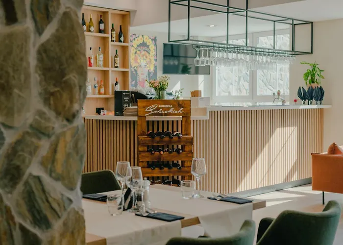 Country Club I Caloroczne Hotel 4*