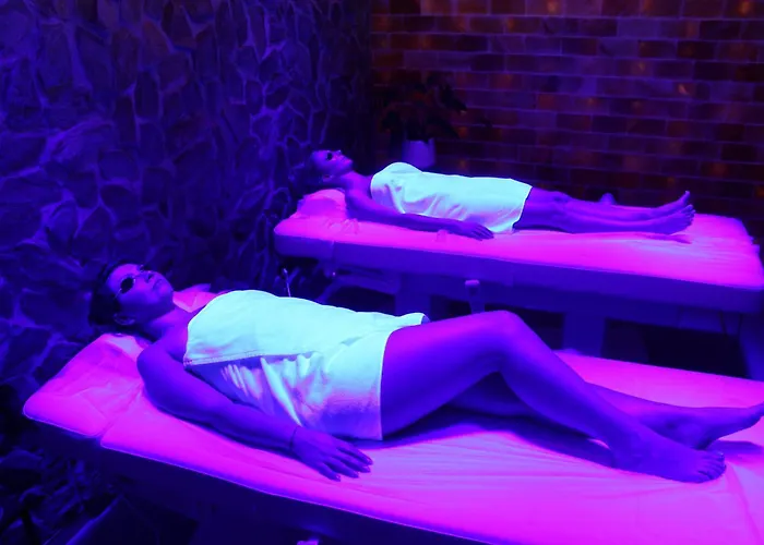 Szálloda Country Club I Caloroczne 4*