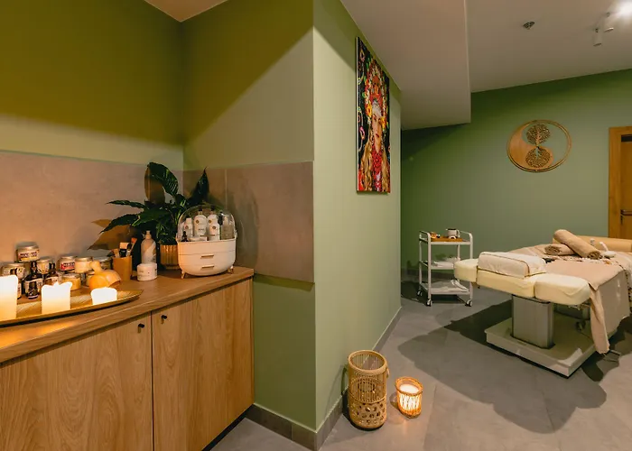 Hotel Country Club I Caloroczne 4*