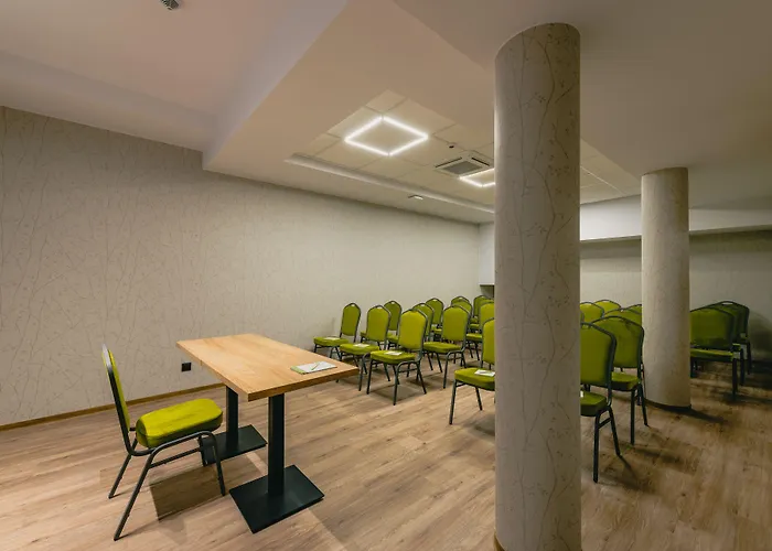 Country Club I Caloroczne Hotel 4*