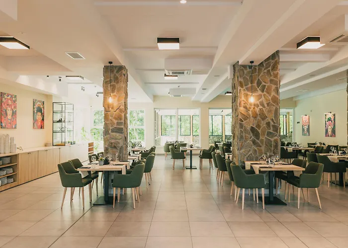 Country Club I Caloroczne Hotel